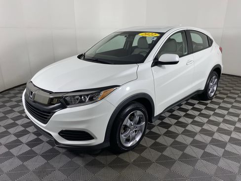 Used 2022 Honda HR-V LX image 10