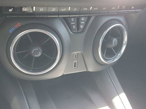 Certified 2024 Chevrolet Blazer LT w/ Convenience Package FWD image 27