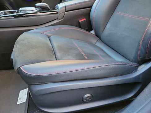 Used 2023 Mercedes-Benz CLA 250 image 14