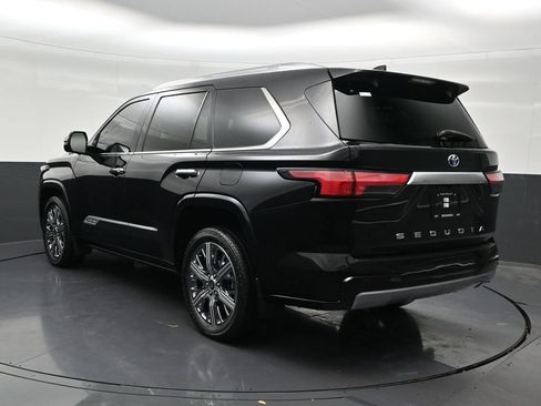 Used 2024 Toyota Sequoia Capstone AWD/4WD image 3