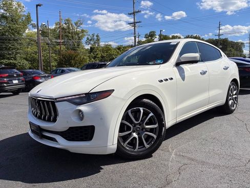 Used 2020 Maserati Levante S AWD/4WD image 59