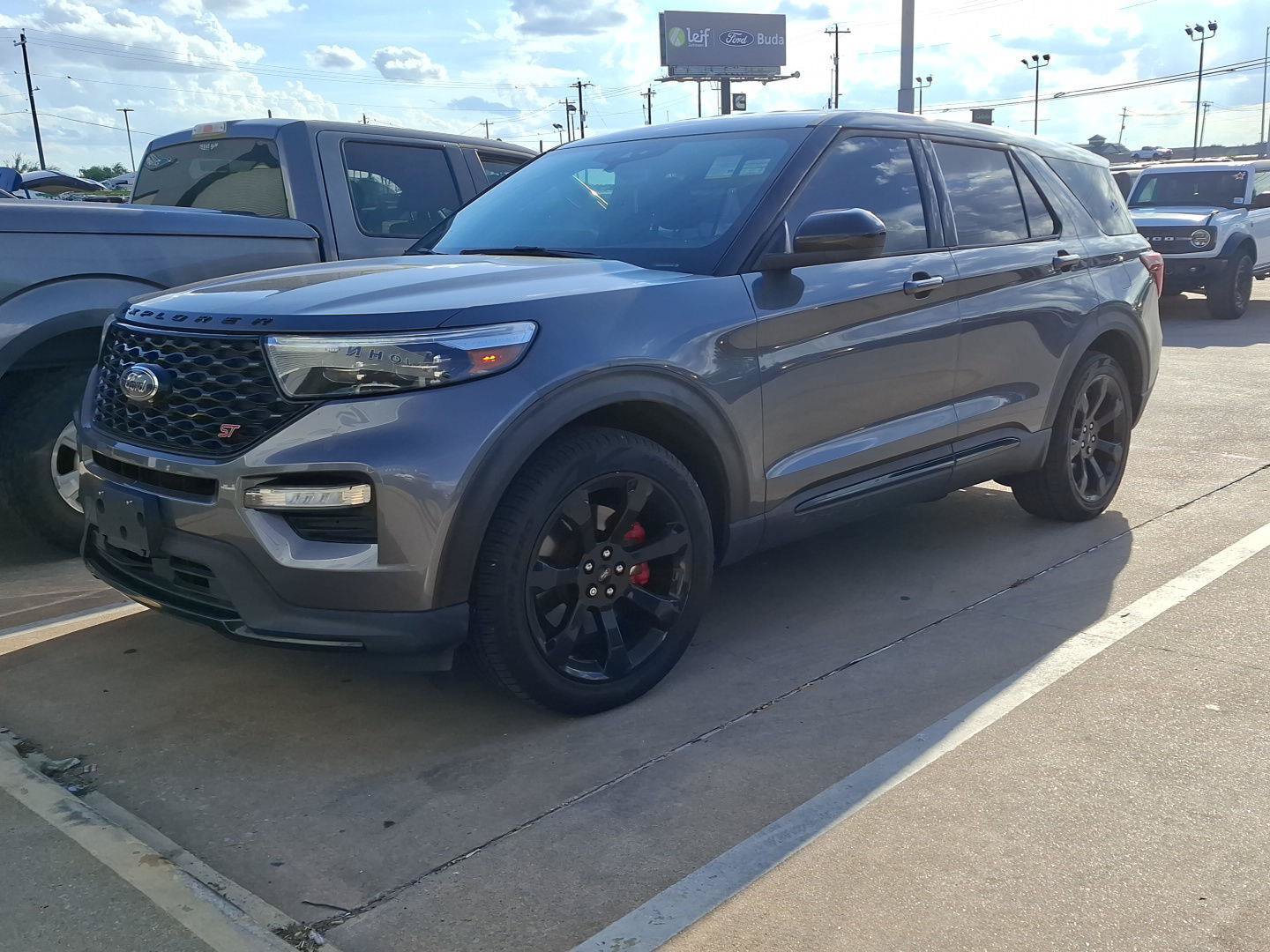 Used 2022 Ford Explorer ST w/ ST Street Pack RWD image 4