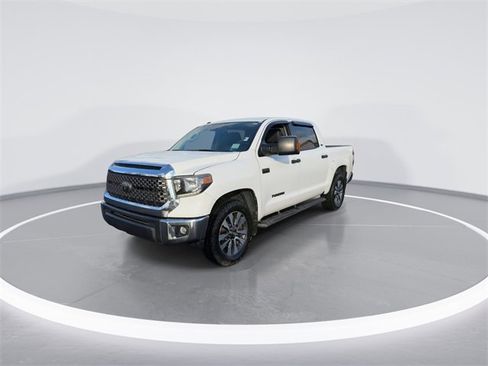 Used 2019 Toyota Tundra SR5 w/ SR5 Upgrade Package image 4