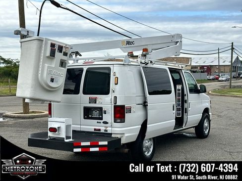 Used 2012 Ford E-350 and Econoline 350 Super Duty RWD image 10