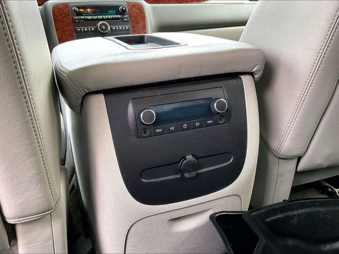 Used 2009 Chevrolet Silverado 1500 LTZ w/ Safety Package image 39