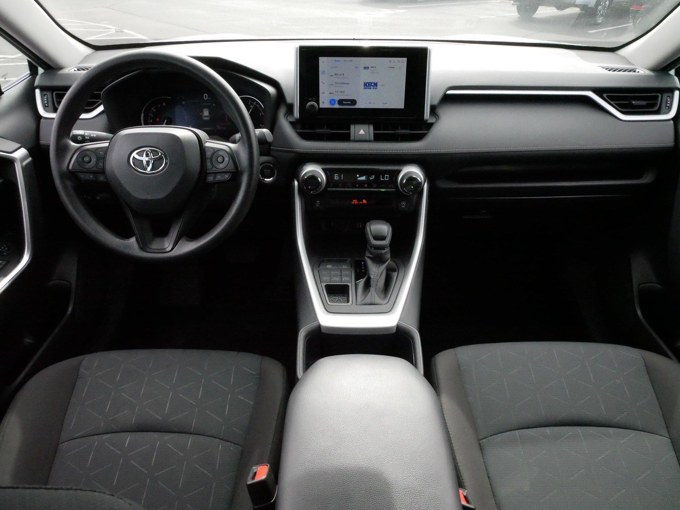 Certified 2025 Toyota RAV4 XLE AWD/4WD image 10