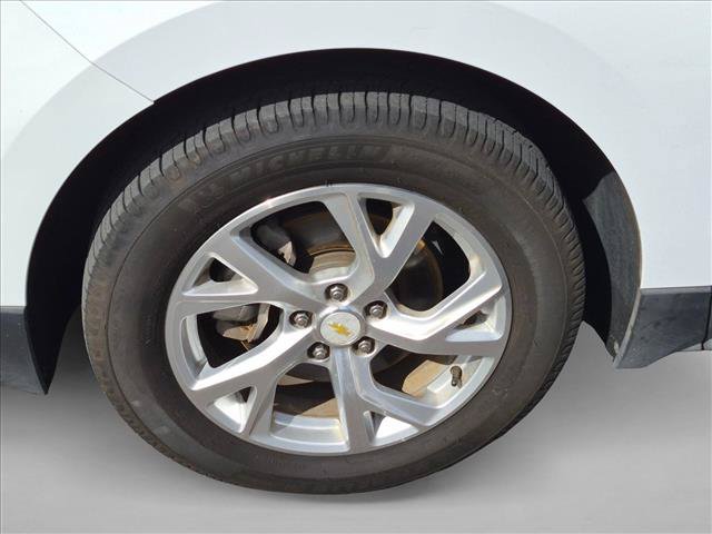 Used 2018 Chevrolet Equinox LT FWD image 15