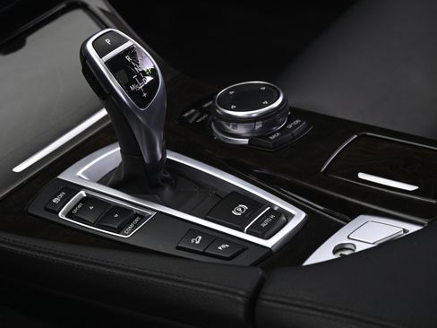 Used 2016 BMW 535i xDrive Sedan image 33