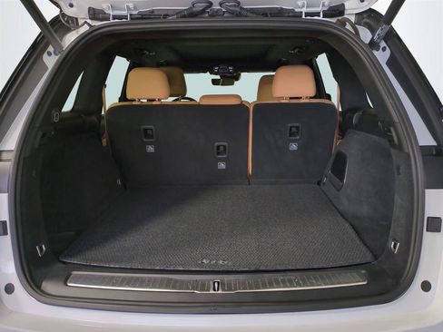 Used 2024 Jeep Grand Cherokee Summit image 14