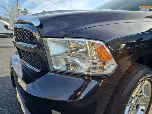 Used 2018 RAM 1500 Express w/ Express Value Package image 29