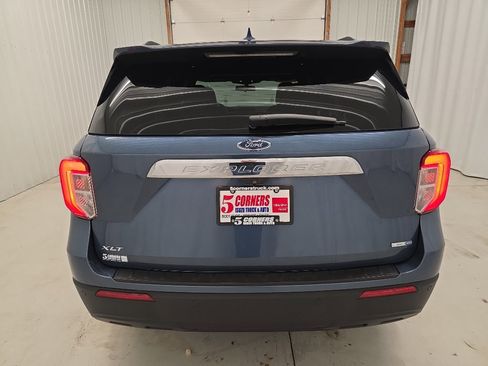 Used 2020 Ford Explorer XLT AWD/4WD image 13