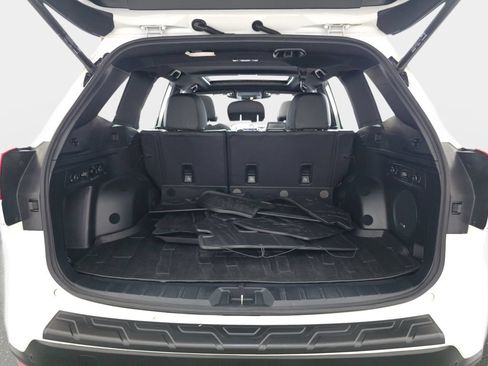 Used 2022 Subaru Forester Wilderness w/ Wilderness Package AWD/4WD image 14