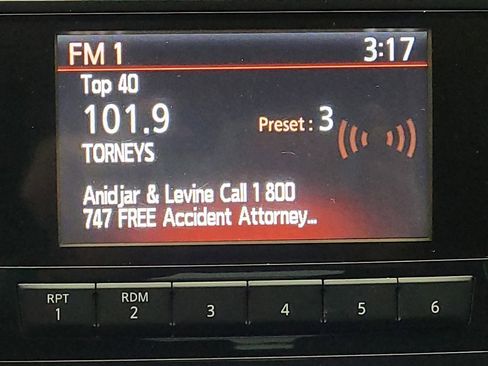 Used 2015 Nissan Altima 2.5 SV image 25