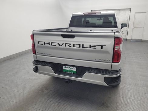 Used 2021 Chevrolet Silverado 1500 Custom RWD image 7