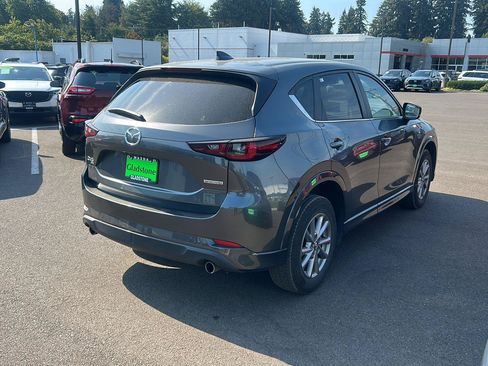 Used 2025 MAZDA CX-5 AWD 2.5 S w/ Preferred Package image 3