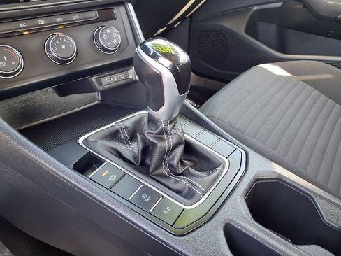 Used 2024 Volkswagen Jetta S image 21