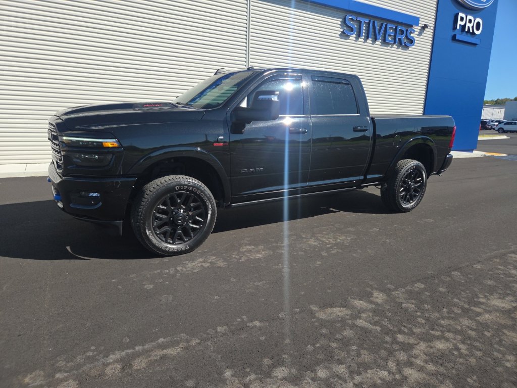 Used 2025 RAM 2500 Limited AWD/4WD image 5