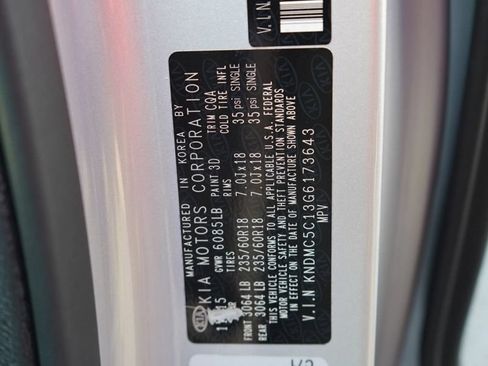 Used 2016 Kia Sedona EX FWD image 9
