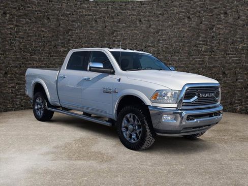 Used 2018 RAM 2500 Limited image 2