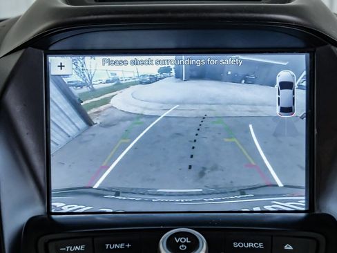 Used 2017 Ford Escape SE w/ Equipment Group 201A FWD image 20