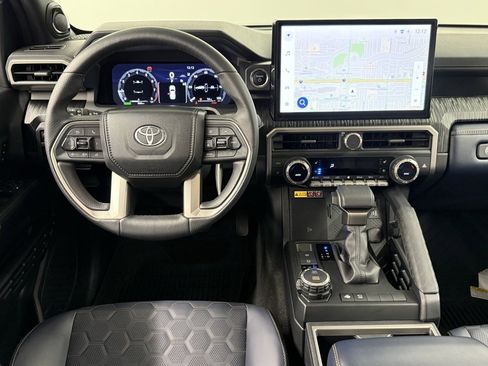 New 2025 Toyota 4Runner 4WD image 27