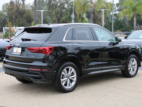 Certified 2025 Audi Q3 2.0T Premium Plus w/ Premium Plus Package AWD/4WD image 6