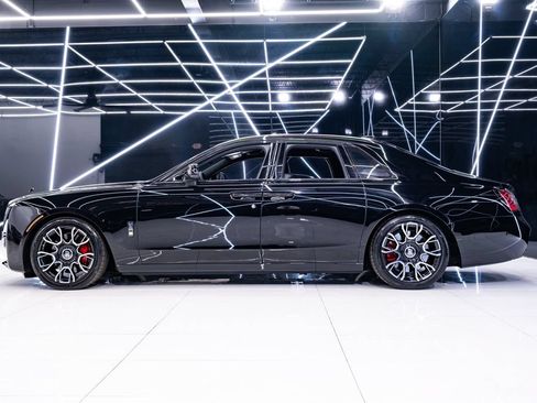 Used 2022 Rolls-Royce Ghost Black Badge AWD/4WD image 12