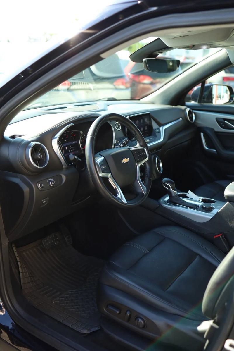 Used 2020 Chevrolet Blazer LT w/ Sound & Technology Package AWD/4WD image 15