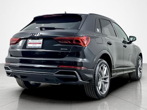 Used 2025 Audi Q3 2.0T Premium w/ Convenience Package image 5