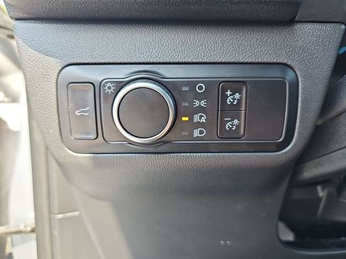 Certified 2023 Ford Escape ST-Line w/ Cold Weather Package FWD image 30