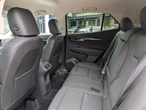 Used 2023 Buick Envision Essence AWD/4WD image 24