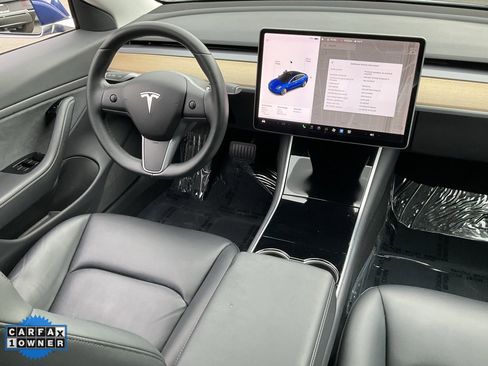 Used 2019 Tesla Model 3 Standard Range Plus image 57