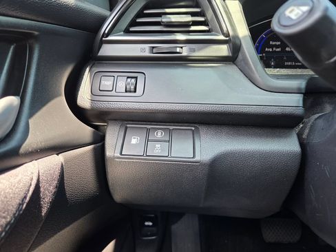 Used 2019 Honda Insight EX image 28