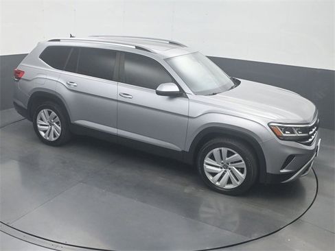 Used 2021 Volkswagen Atlas SEL image 19