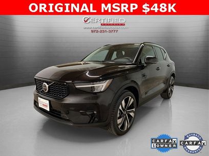 Used 2025 Volvo XC40 B5 Plus