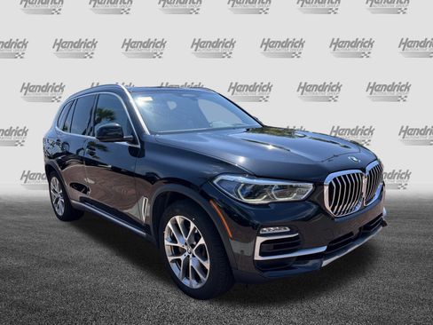 Used 2021 BMW X5 xDrive40i w/ Executive Package AWD/4WD image 2