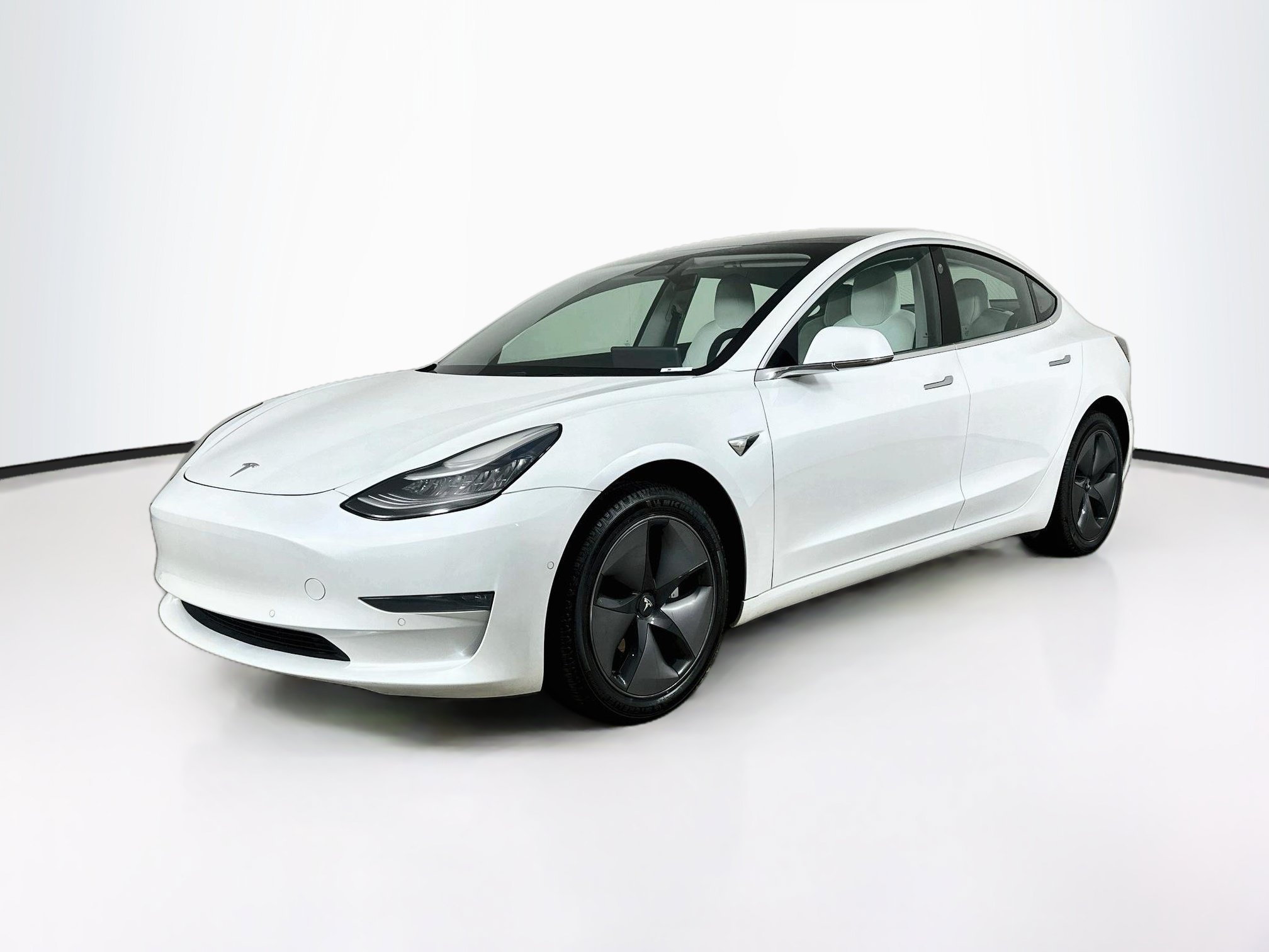 Used 2019 Tesla Model 3 Long Range AWD/4WD image 3