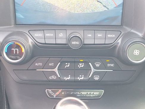 Certified 2018 Chevrolet Corvette Stingray Coupe w/ Z51 1LT image 42