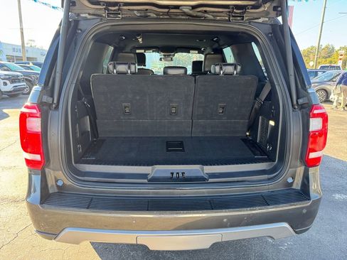 Used 2021 Ford Expedition XLT image 24