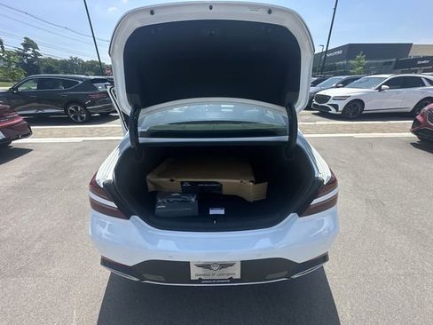 New 2026 Genesis G70 2.5T Prestige image 22