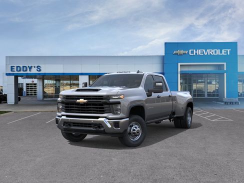 New 2026 Chevrolet Silverado 3500 W/T AWD/4WD image 9