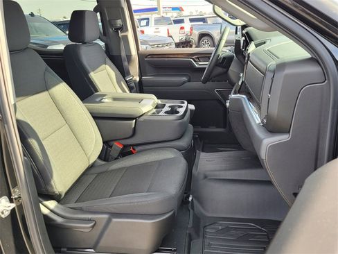 Used 2025 GMC Sierra 1500 Elevation w/ LPO, Elevation Black Package image 14