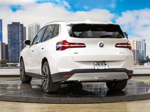 New 2026 BMW X3 xDrive30i w/ Premium Package AWD/4WD image 9