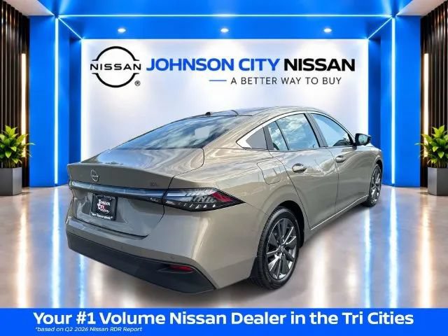 Used 2026 Nissan Sentra SL w/ Floor Mat Package FWD image 4