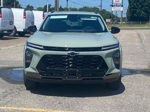 New 2026 Chevrolet Trax ACTIV w/ Sunroof Package FWD image 6