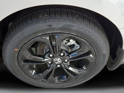 New 2025 Honda Accord SE image 33