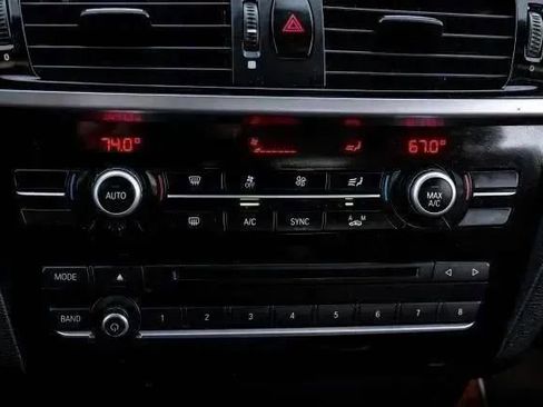 Used 2016 BMW X4 M40i image 34