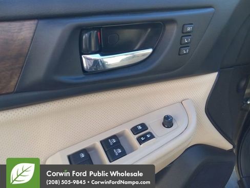 Used 2017 Subaru Outback 2.5i Limited image 11
