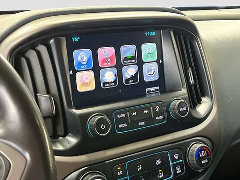Used 2017 Chevrolet Colorado Z71 AWD/4WD image 15