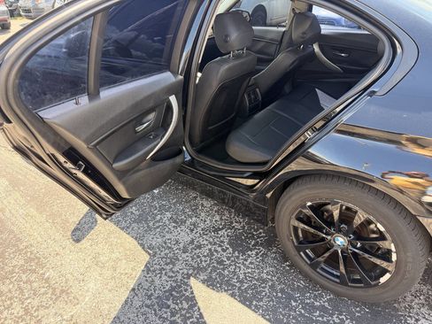 Used 2016 BMW 320i Sedan RWD image 10